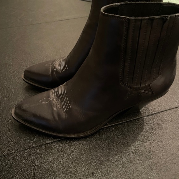 Golden Goose Booties!! - Picture 3 of 8